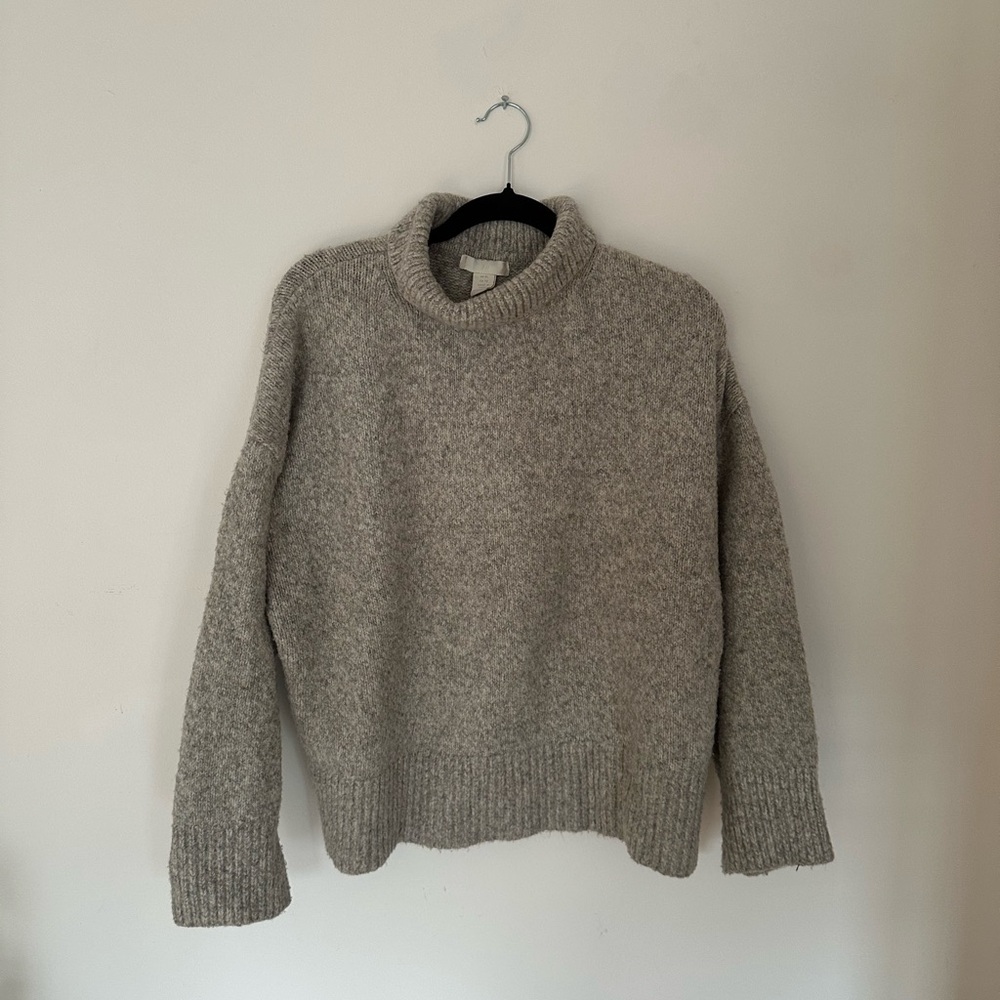 H&M turtleneck knit